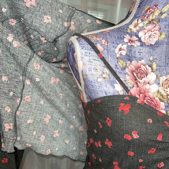 ποΈ Rose Bud Dusty Top With Matching Sweater - Picture 8 of 8